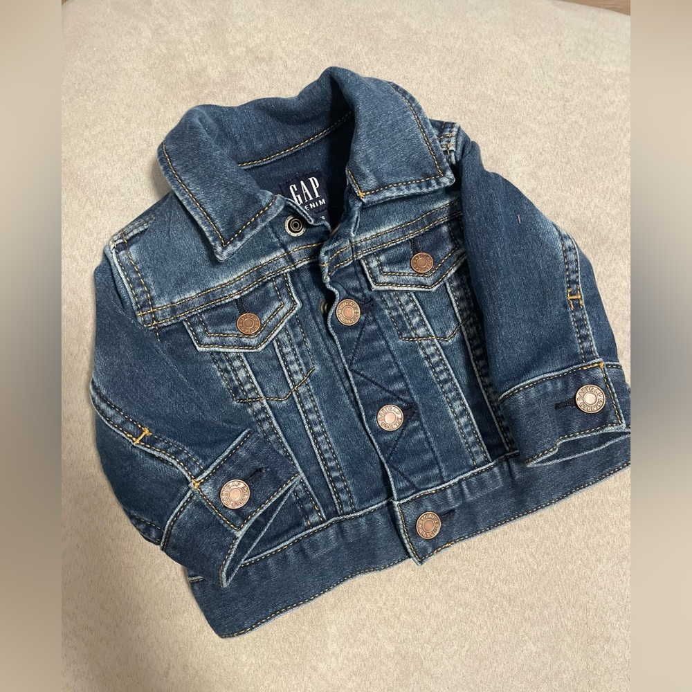 Gap Denim 0-3 months baby dark blue Jean jacket